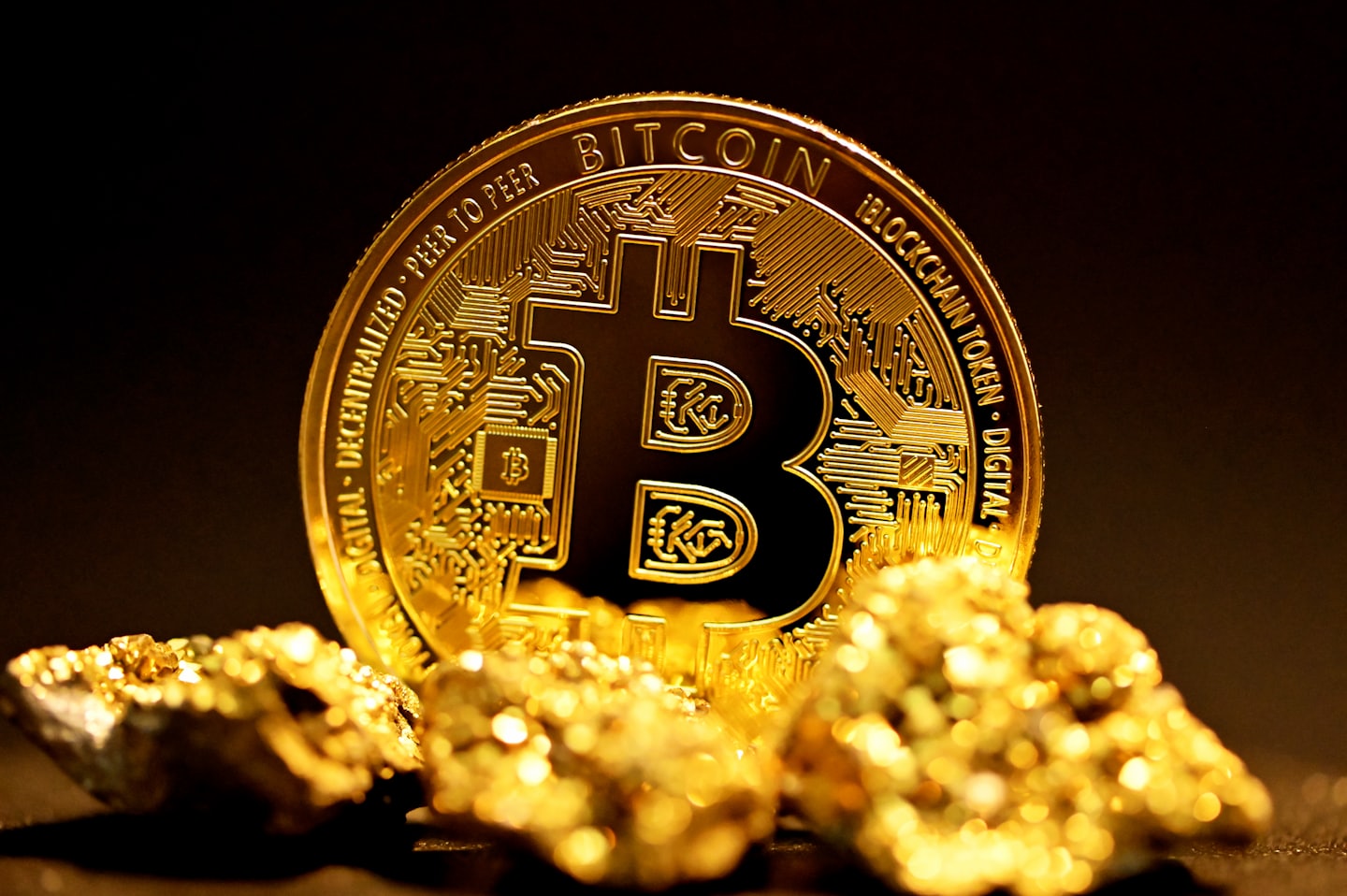 Criptomonedas 2026: ¿Buena Inversión? Mejores, Peores y Memecoins